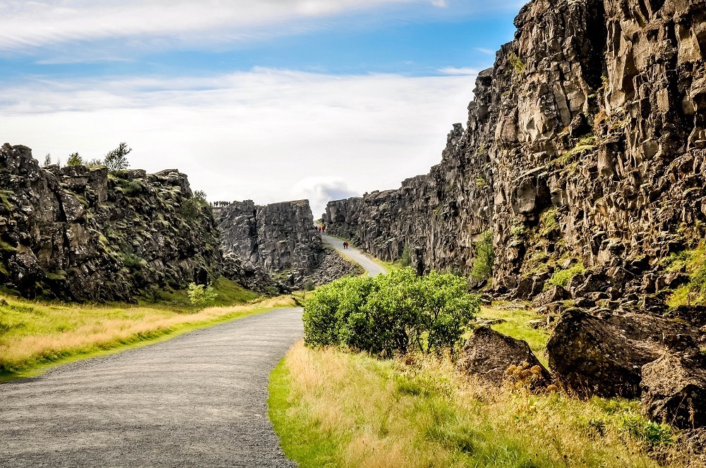 Pathway through two rock walls