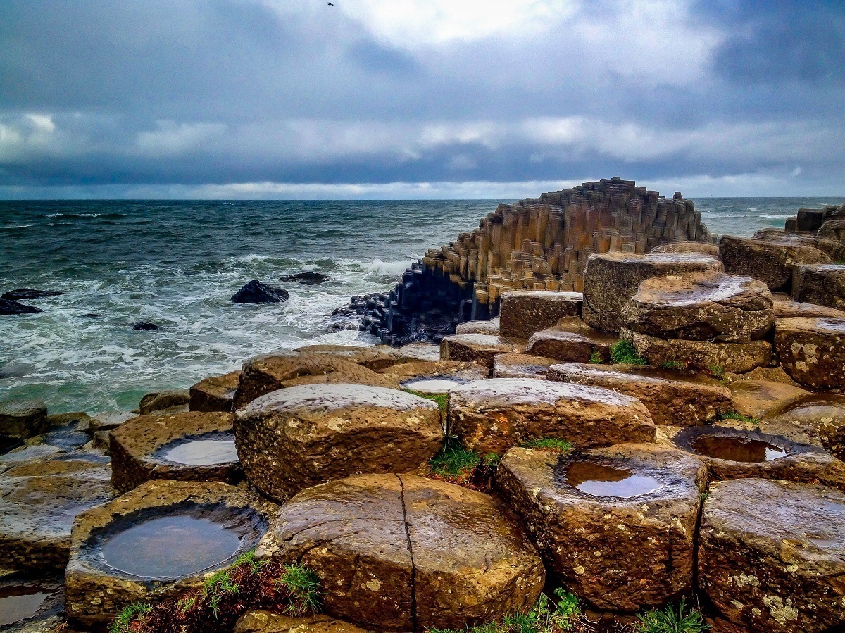 Rocks jutting into the ocean